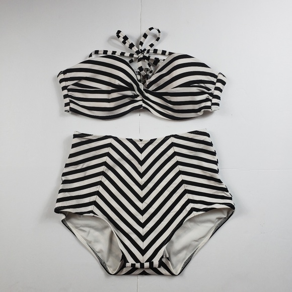 H&M Other - H&M high waist 2 piece striped bikini top sz 34A